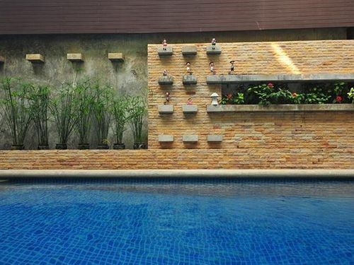 Outdoor Pictures 24