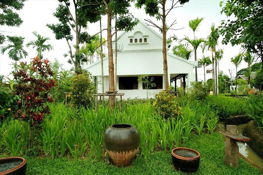Outdoor Pictures 24