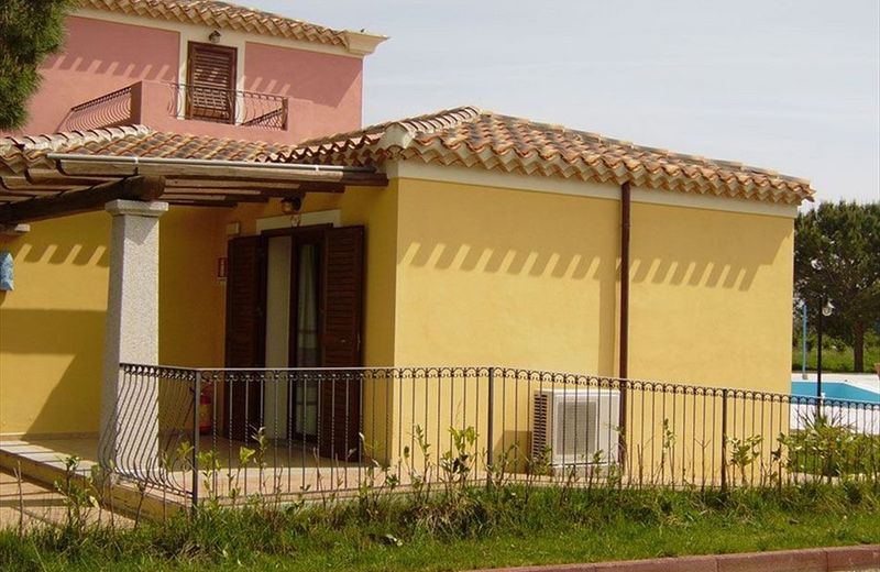 Rejna Residence Hotel