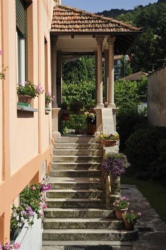 Outdoor Pictures 22