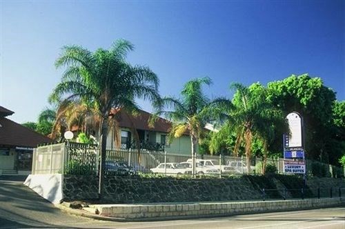 MANDURAH HOLIDAY VILLAGE