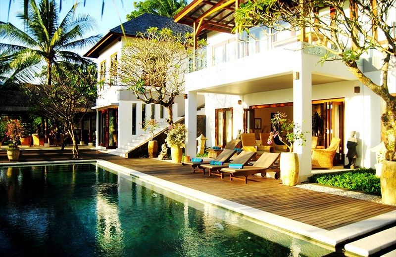Villa Matahari Terbenam