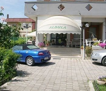 Outdoor Pictures 8
