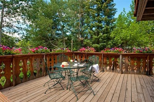 Outdoor Pictures 18