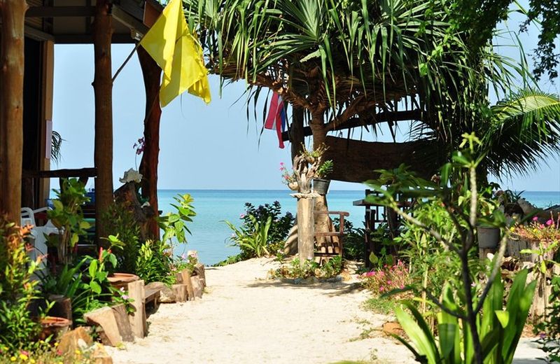 Dee Dee Beach House