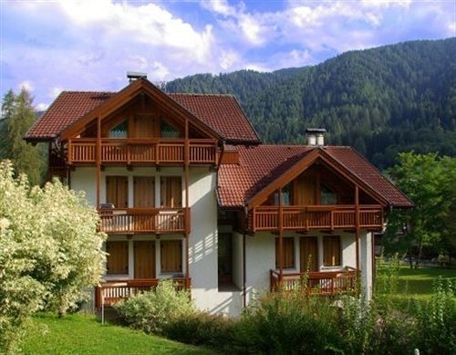 Outdoor Pictures 22