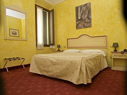 Hotel Astoria