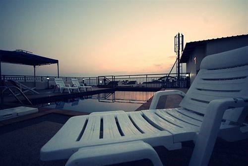 Outdoor Pictures 1