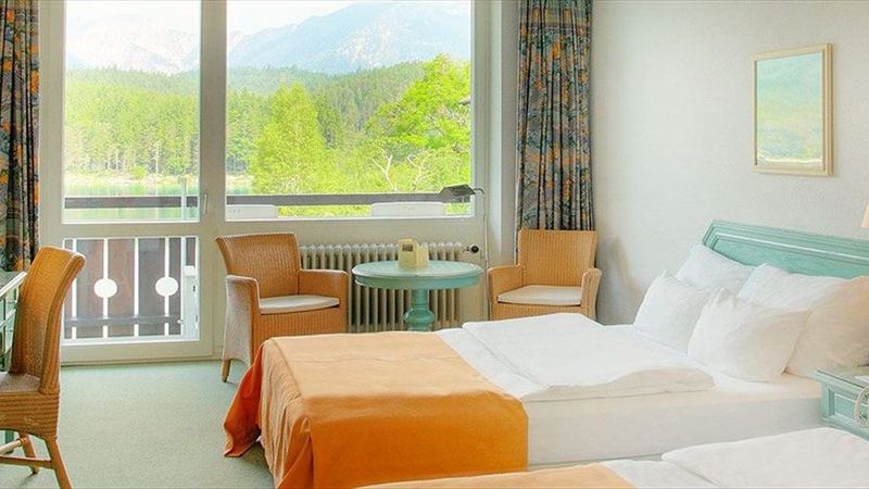 Eibsee Hotel
