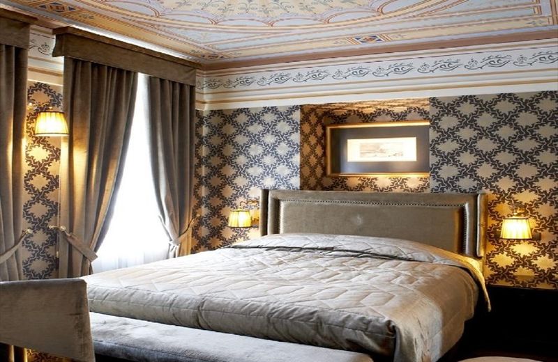 Maison Grecque Hotel Extraordinaire