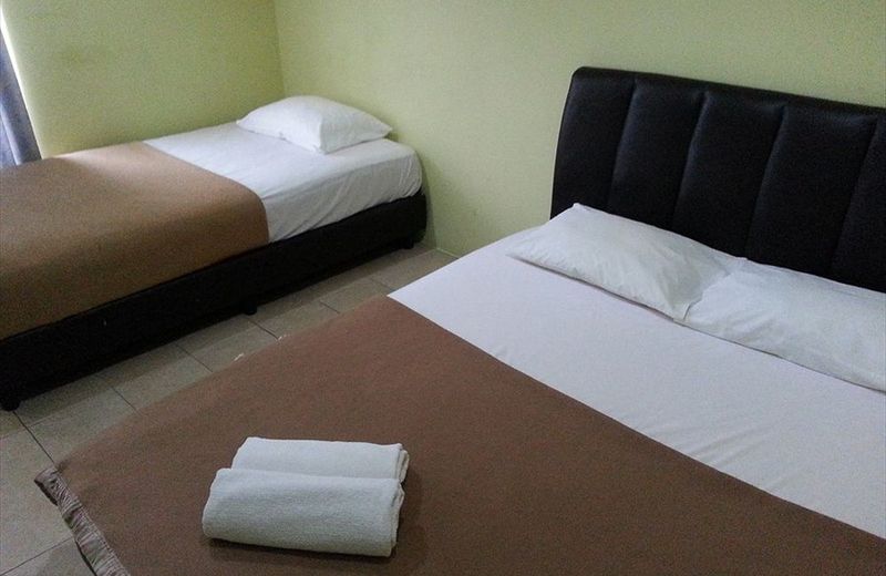Century Rest Inn