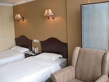 Fonwa Holiday Hotel - Guangan