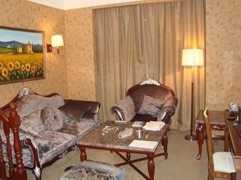 Yizhijia Hotel - Zhenjiang