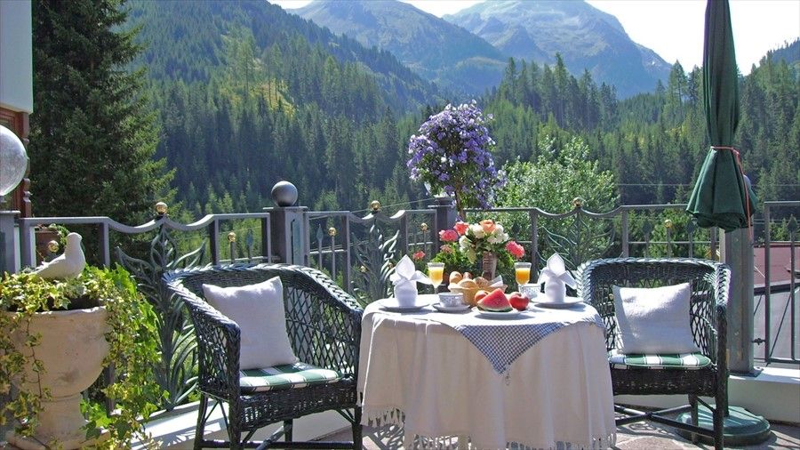 Outdoor Pictures 16
