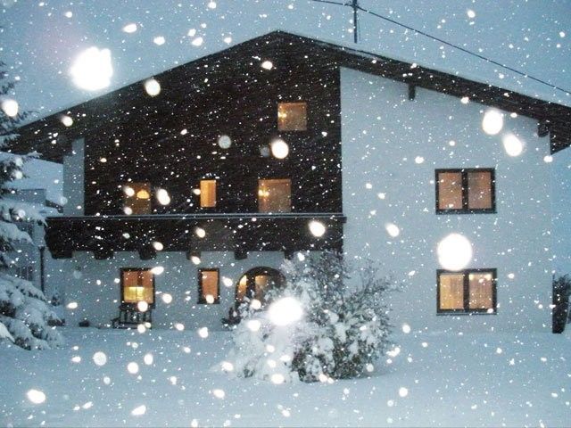 Outdoor Pictures 21