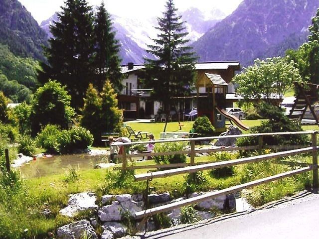 Outdoor Pictures 5