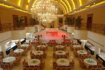 Xingguang Huayuan Hotel
