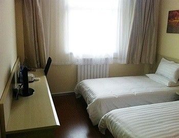Hanting Express Tianjin Zhongshanmen