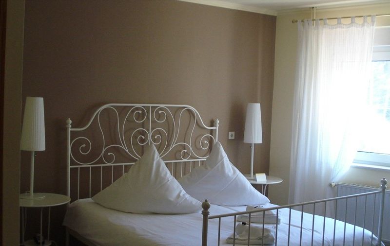 Hotel Am Wald B&B