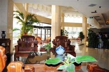 Jining Seven Star Holiday Inn