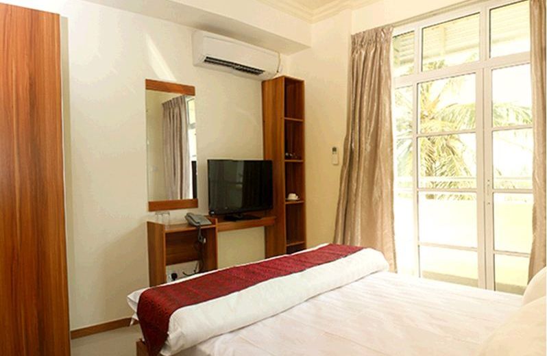 Surfview Hotel Raalhugandu