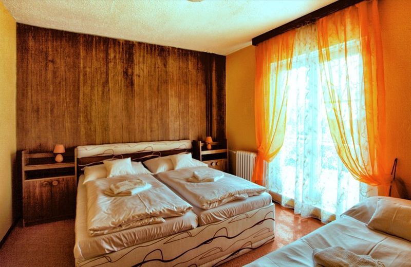 Hotel Tanecnica