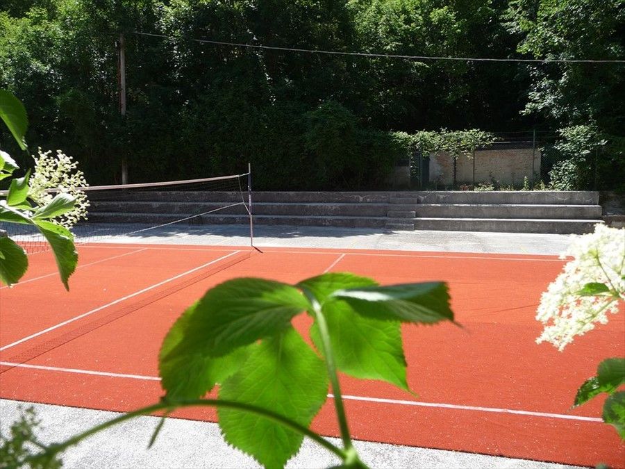 Outdoor Pictures 10