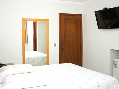 Ilha Porchat Hotel