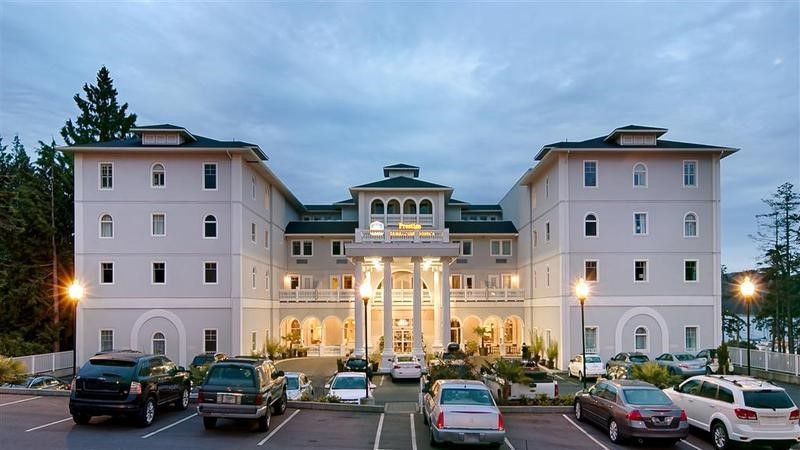 Prestige Oceanfront Resort, WorldHotels Luxury