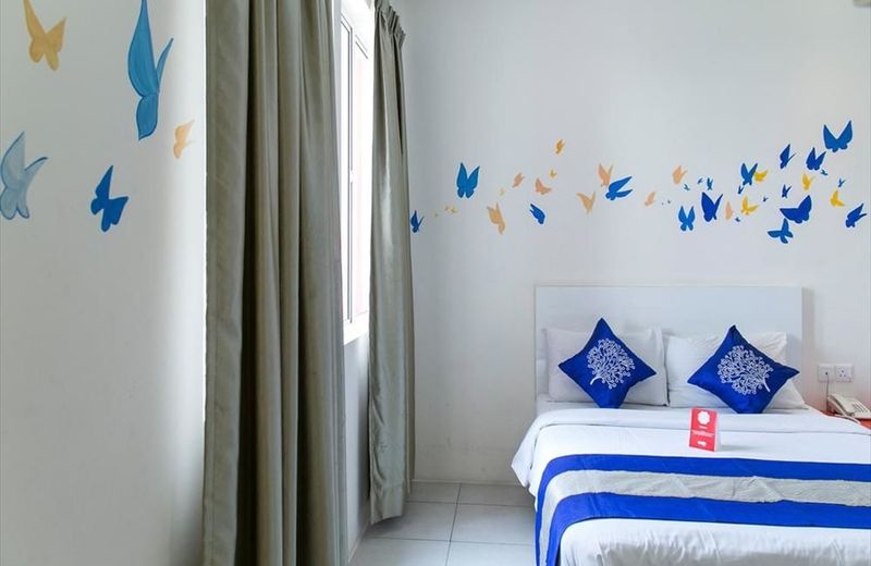 OYO 224 Hotel Strawberry Fields