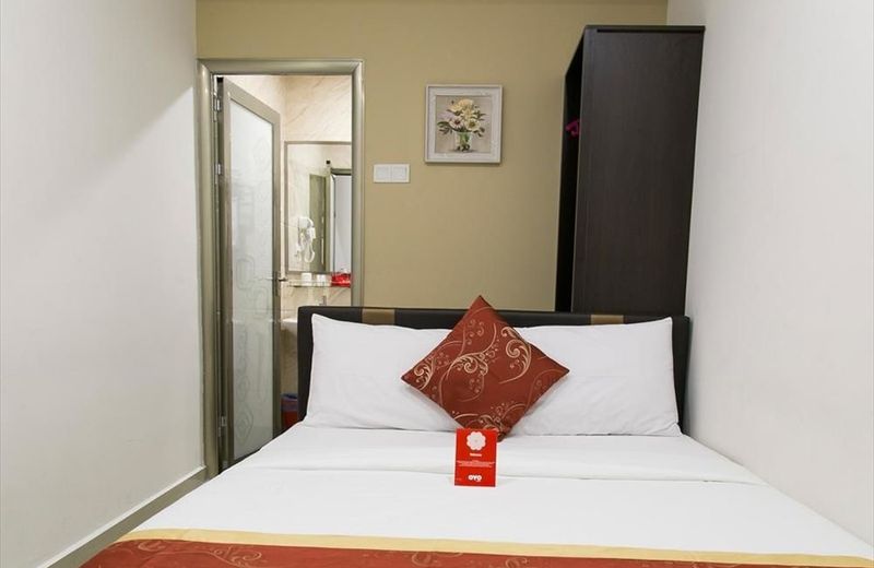 OYO Rooms Ampang Star LRT