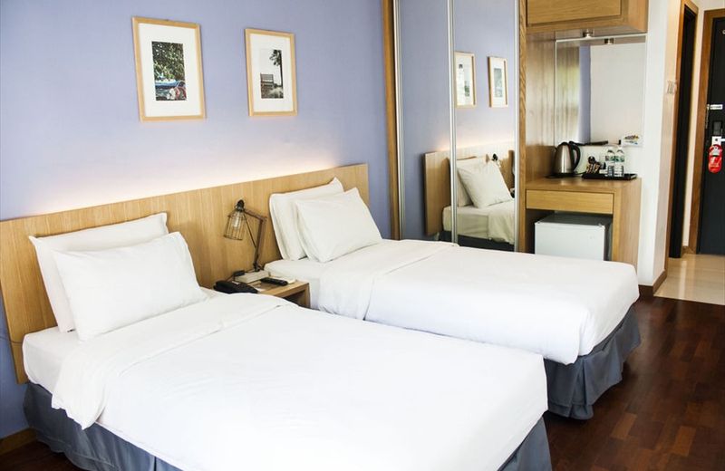 Quayside Hotel