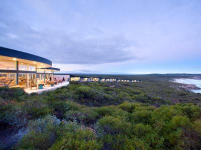 SOUTHERN OCEAN LODGE