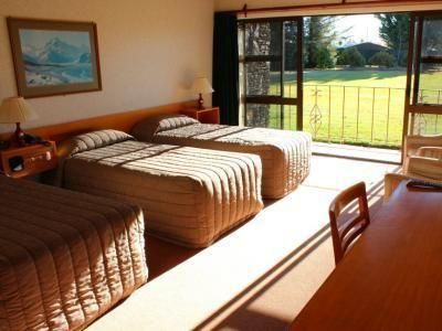 Mackenzie Country Hotel