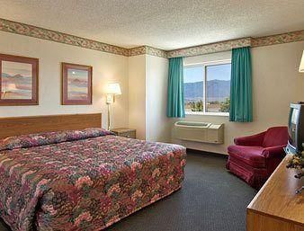 Super 8 by Wyndham Richfield UT