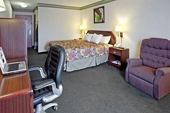 Baymont Inn & Suites Somerset