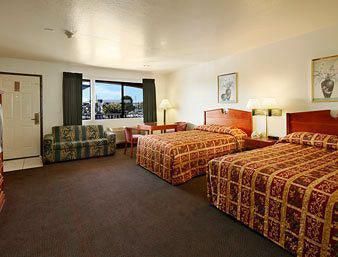 Days Inn by Wyndham Downey