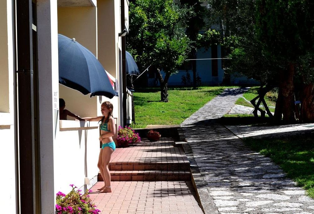 Outdoor Pictures 12