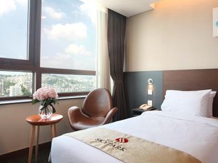 Hotel Image 1