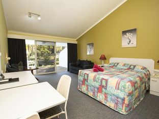 Hotel Image 2