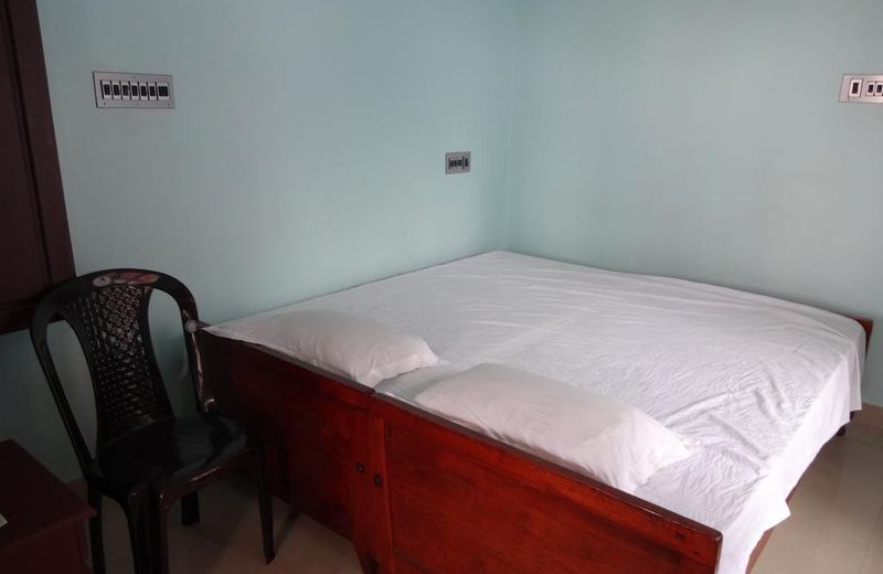 Edens Service Villa