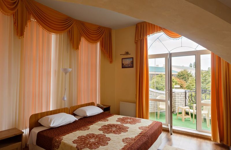 Plotnikovykh Guest House