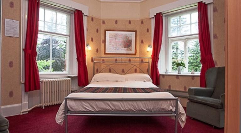 Foyers Bay Country House