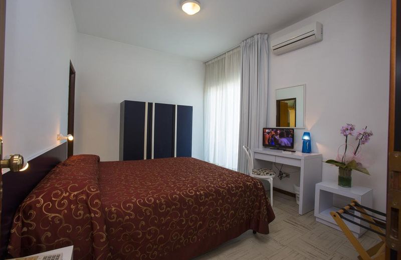 Hotel Eden
