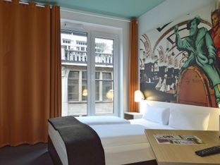 Hotel Image 1