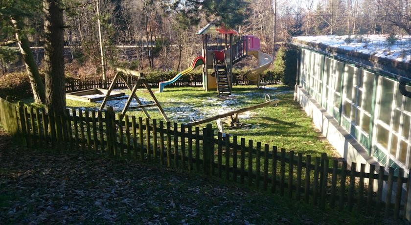 Outdoor Pictures 11