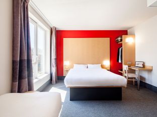 Hotel Image 1