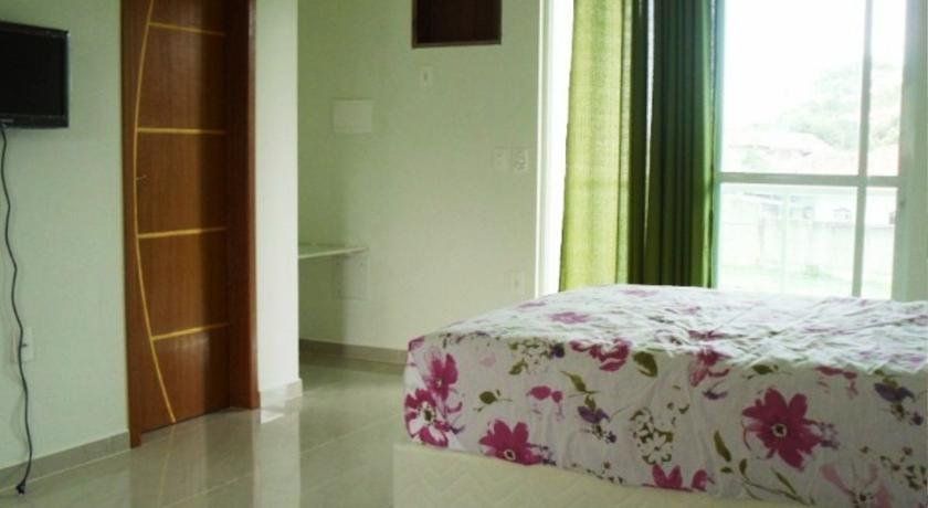 Paraíso do Santinho Apartamentos