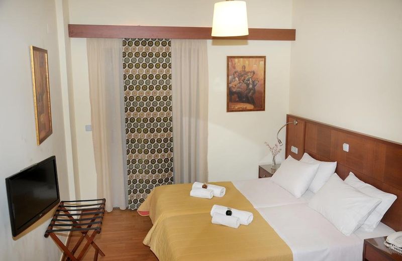 Hotel Ena