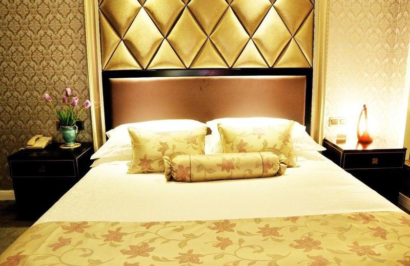 Leshan Xuefu Garden Hotel
